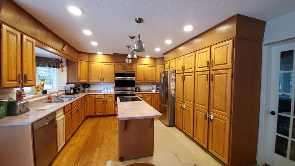 Before - Dark Oak Cabinet Refinishing
